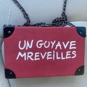 Un Guyave Mreveilles Bag